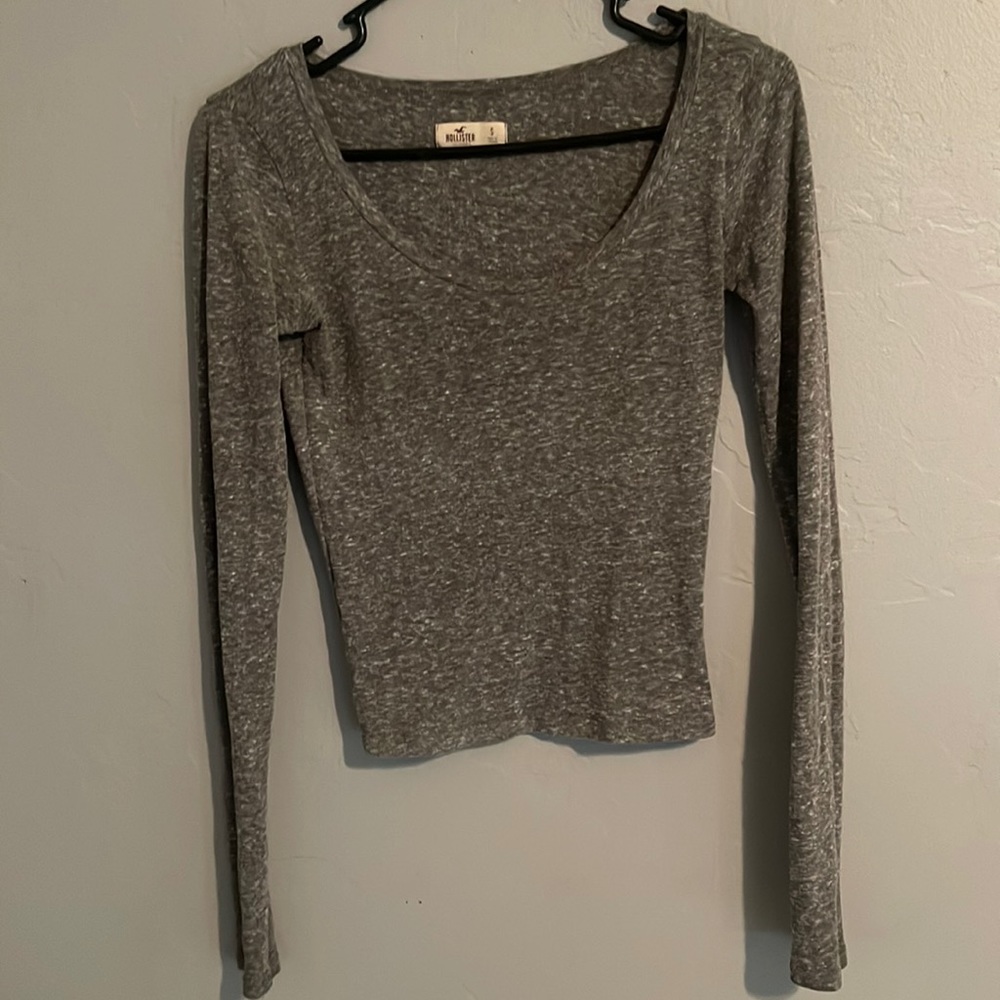 S Hollister long sleeve top